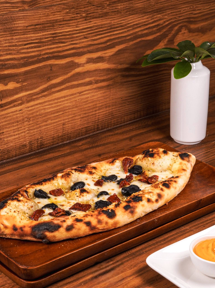 Pizza Bianca al Tartufo